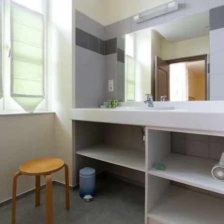 D'hotes Saint Roch 게스트하우스 Tournecoupe