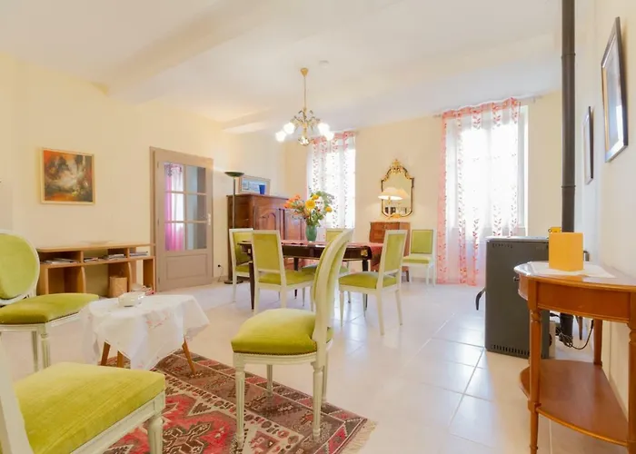 ゲストハウス D'hotes Saint Roch