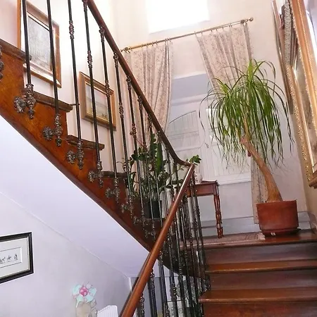 D'hotes Saint Roch 3* Tournecoupe