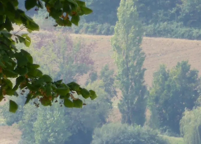 게스트하우스 D'hotes Saint Roch 3*