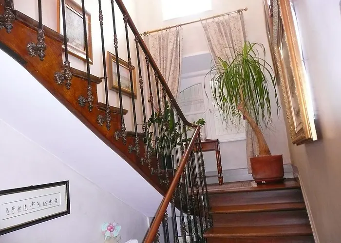 D'hotes Saint Roch 3* Tournecoupe